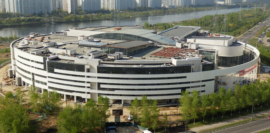 Торговый и культурно- деловой комплекс Marї